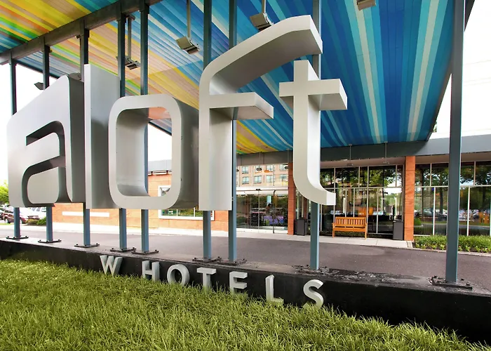 Aloft Philadelphia Airport Hotel